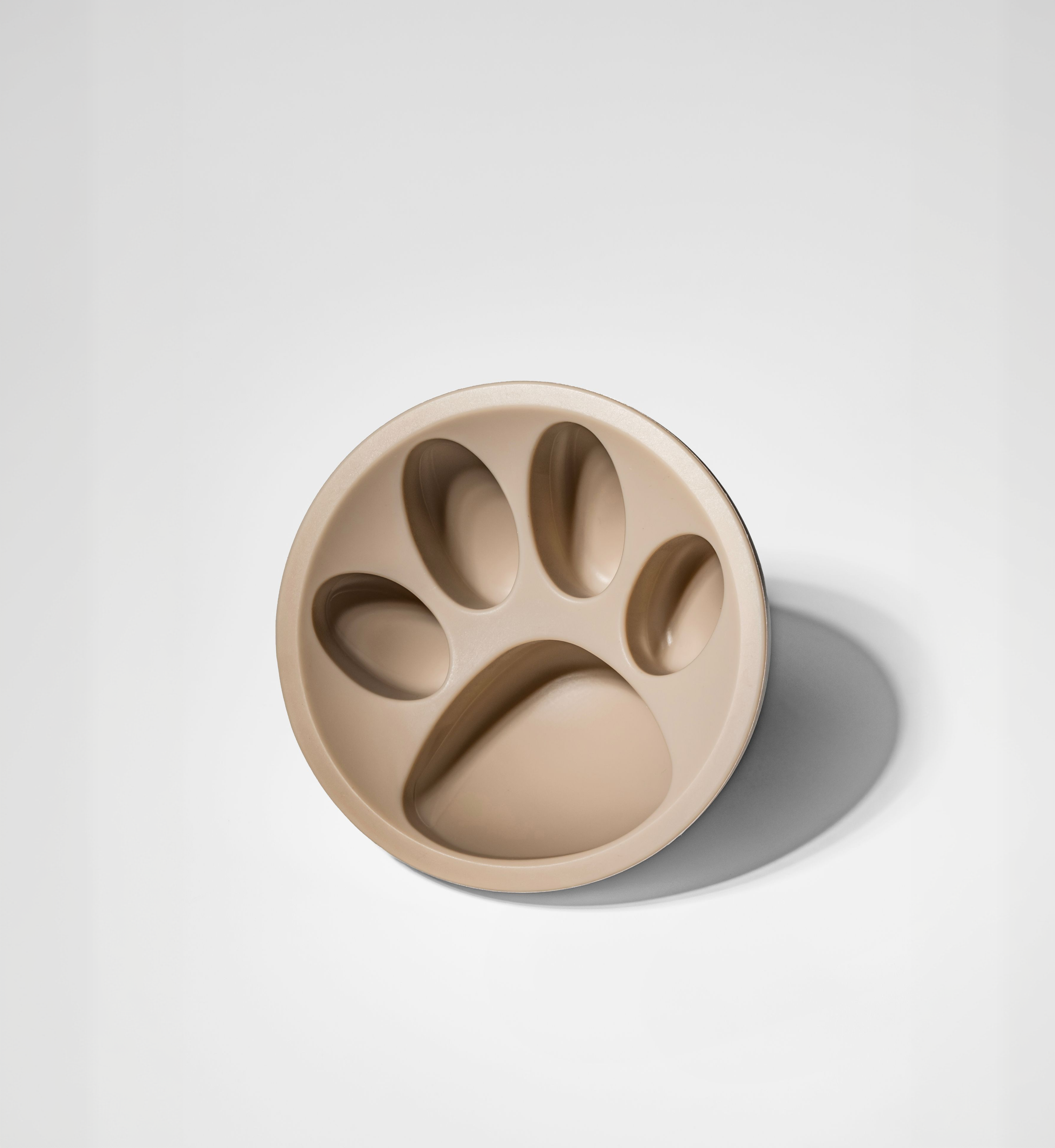 The Paw Feeder (L)
